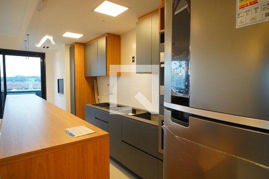 Cozinha de apartamento à venda com 2 quartos, 70m² em Boa Vista, Porto Alegre