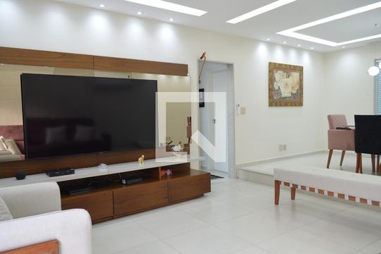 Sala de casa à venda com 3 quartos, 270m² em Taquara, Rio de Janeiro