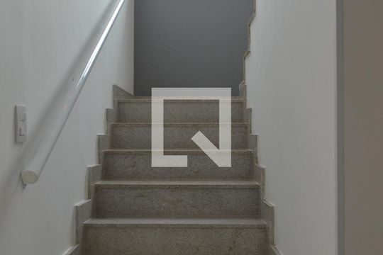 Acesso aos Quartos de casa à venda com 3 quartos, 270m² em Taquara, Rio de Janeiro