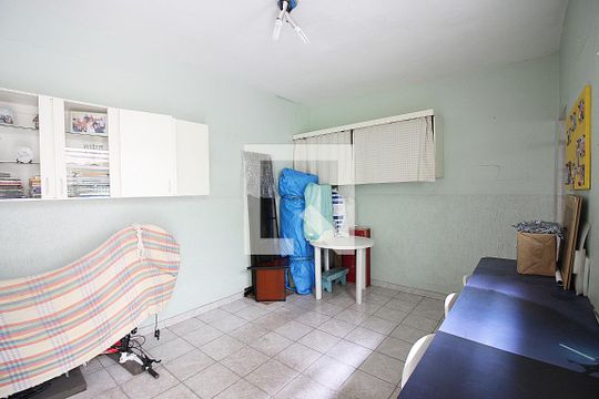 Quarto de Serviço de casa à venda com 3 quartos, 150m² em Paulicéia, São Bernardo do Campo