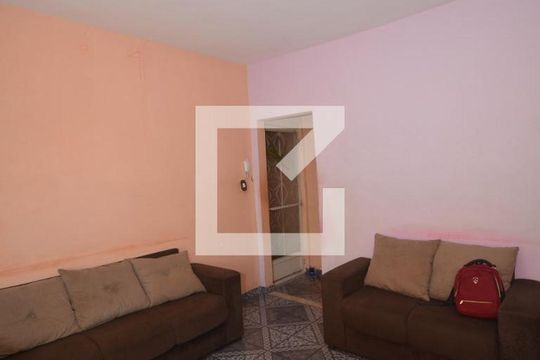 Sala de casa à venda com 2 quartos, 247m² em Irajá, Rio de Janeiro