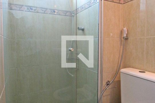 Banheiro de apartamento à venda com 2 quartos, 53m² em Jardim Paulicéia, Campinas