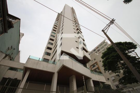 Fachada de apartamento à venda com 3 quartos, 156m² em Aclimação, São Paulo