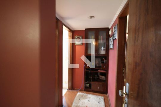 Corredor de apartamento à venda com 3 quartos, 156m² em Aclimação, São Paulo