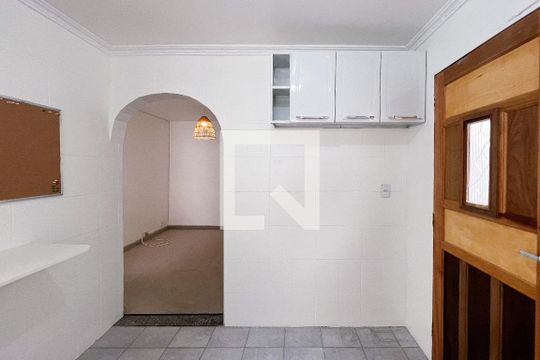 Cozinha de casa para alugar com 1 quarto, 55m² em Vila Nova Conceição, São Paulo