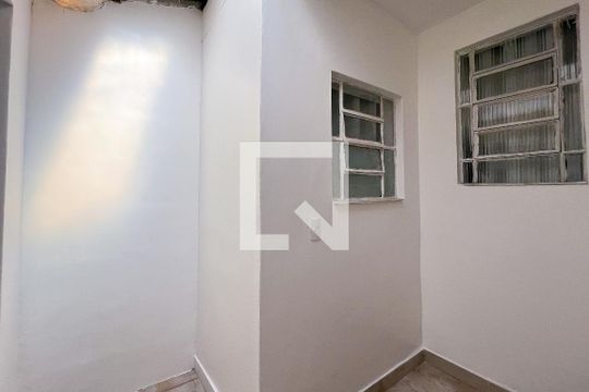 Área de Serviço de casa para alugar com 1 quarto, 55m² em Vila Nova Conceição, São Paulo