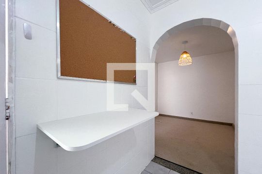 Cozinha de casa para alugar com 1 quarto, 55m² em Vila Nova Conceição, São Paulo