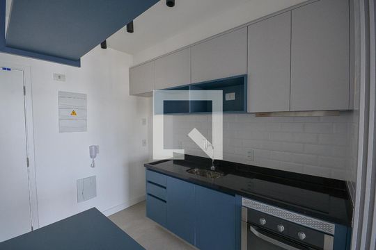 Cozinha de apartamento para alugar com 1 quarto, 46m² em Vila Mariana, São Paulo