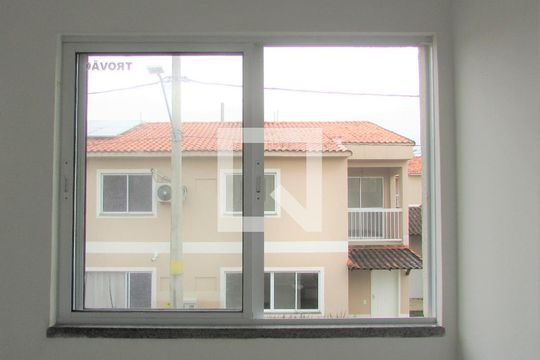 Vista do quarto 2 de casa de condomínio para alugar com 2 quartos, 89m² em Guaratiba, Rio de Janeiro
