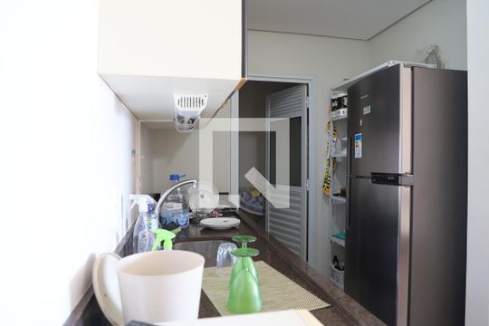 Cozinha de apartamento para alugar com 1 quarto, 60m² em Ingleses do Rio Vermelho, Florianópolis