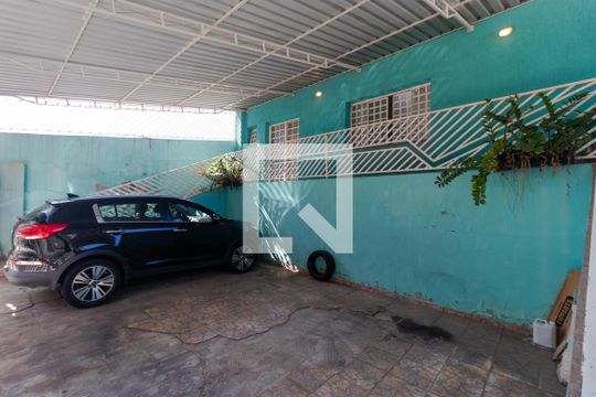 Garagem de casa para alugar com 4 quartos, 106m² em Vila Paraiso, Campinas
