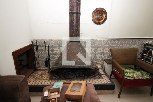 Sala de Estar de casa para alugar com 4 quartos, 1000m² em Morro Espirito Santo, Porto Alegre