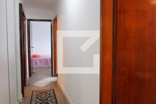 Corredor de casa à venda com 5 quartos, 360m² em Jardim Itu, Porto Alegre