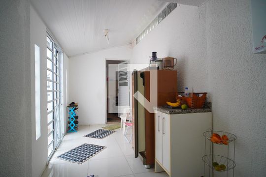Área de Serviço de casa à venda com 5 quartos, 360m² em Jardim Itu, Porto Alegre