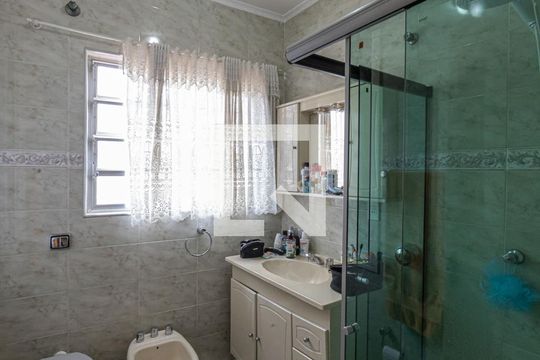 Banheiro Quarto 2 de casa à venda com 4 quartos, 175m² em Vila Gomes Cardim, São Paulo