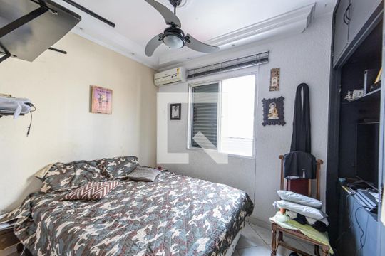 Quarto 1 de casa à venda com 4 quartos, 175m² em Vila Gomes Cardim, São Paulo