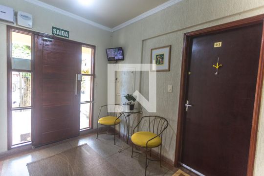 Hall de apartamento para alugar com 2 quartos, 75m² em Vila Euclides, São Bernardo do Campo