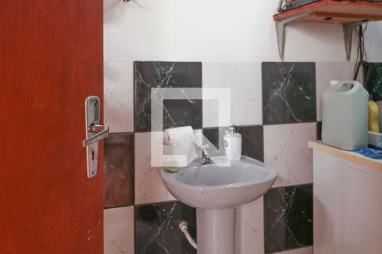 Área de Serviço de casa à venda com 2 quartos, 140m² em Campo Novo, Porto Alegre