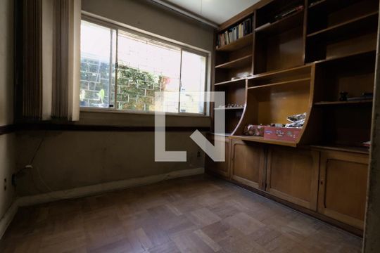 Quarto 1 de casa para alugar com 2 quartos, 240m² em Perdizes, São Paulo