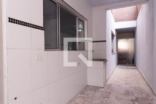 Casa para alugar com 2 quartos, 130m² em Parque Continental I, Guarulhos