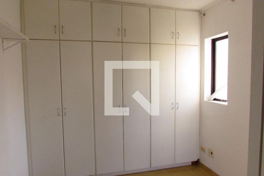Quarto de apartamento para alugar com 1 quarto, 38m² em Vila Suzana, São Paulo