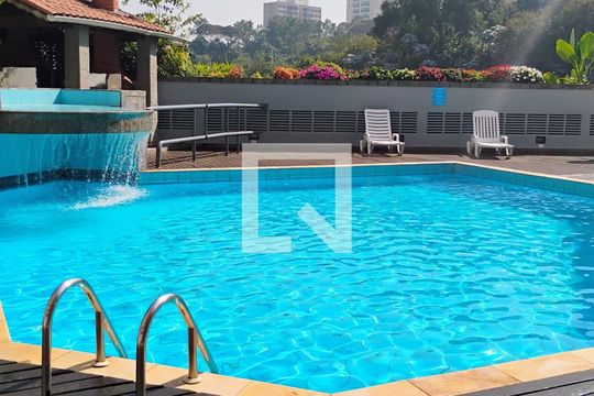 Área comum - Piscina de apartamento para alugar com 1 quarto, 38m² em Vila Suzana, São Paulo