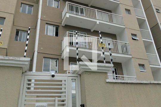 Fachada do Condomínio de apartamento à venda com 2 quartos, 56m² em Parque Continental Ii, Guarulhos