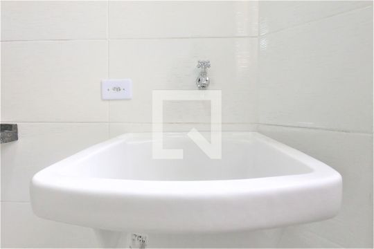 Cozinha e Área de Serviço de apartamento à venda com 2 quartos, 56m² em Parque Continental Ii, Guarulhos