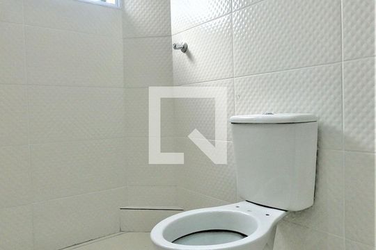 Banheiro Suíte de apartamento à venda com 2 quartos, 56m² em Parque Continental Ii, Guarulhos