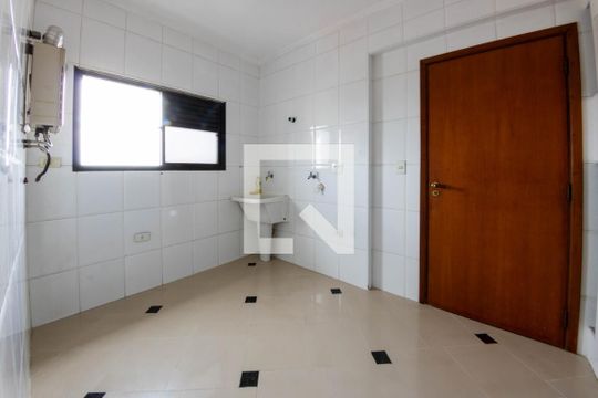 Área de Serviço de apartamento para alugar com 3 quartos, 264m² em Jardim Avelino, São Paulo