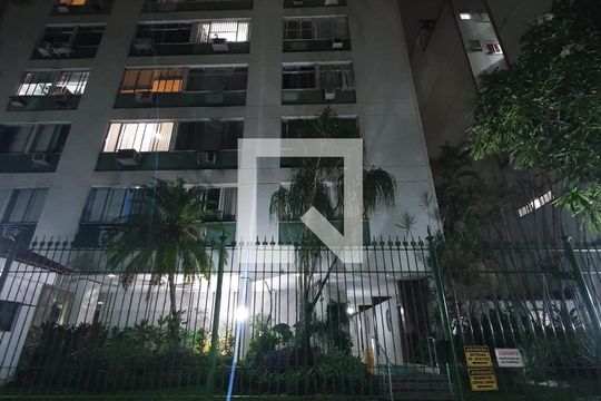 Fachada de apartamento à venda com 3 quartos, 74m² em Tijuca, Rio de Janeiro
