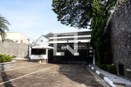 Fachada de casa de condomínio à venda com 4 quartos, 400m² em Tucuruvi, São Paulo