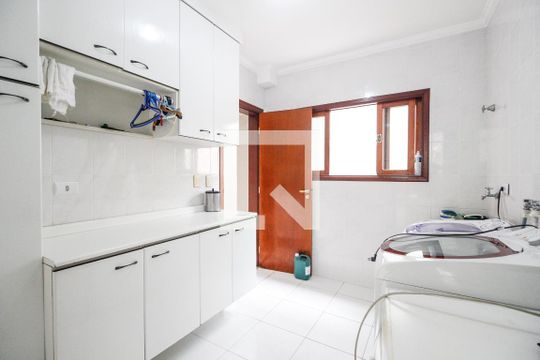 Área de serviço de casa de condomínio à venda com 4 quartos, 400m² em Tucuruvi, São Paulo