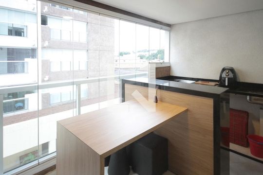 Apartamento para alugar com 2 quartos, 59m² em Vila Ema, São Paulo