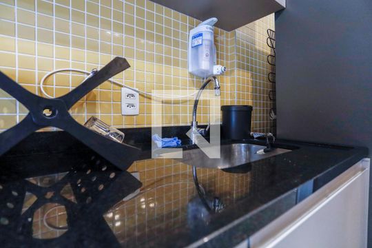 Pia de apartamento para alugar com 1 quarto, 35m² em Consolação, São Paulo