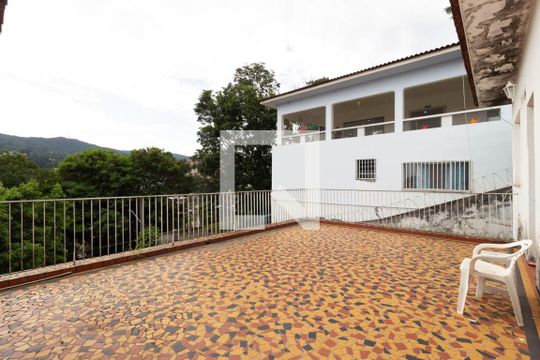 Varanda Sala de casa à venda com 3 quartos, 250m² em Jardim Daysy, São Paulo