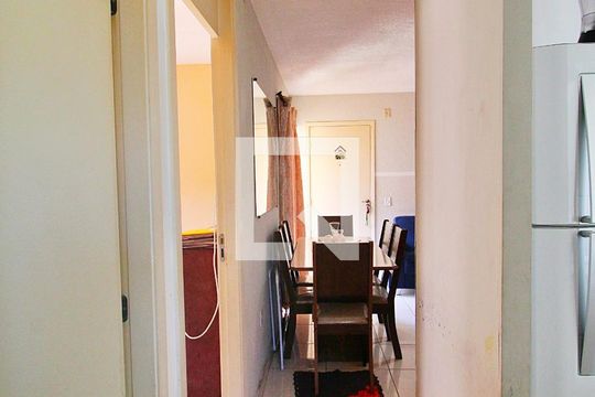 Corredor de apartamento para alugar com 2 quartos, 100m² em Jardim Alzira Franco, Santo André