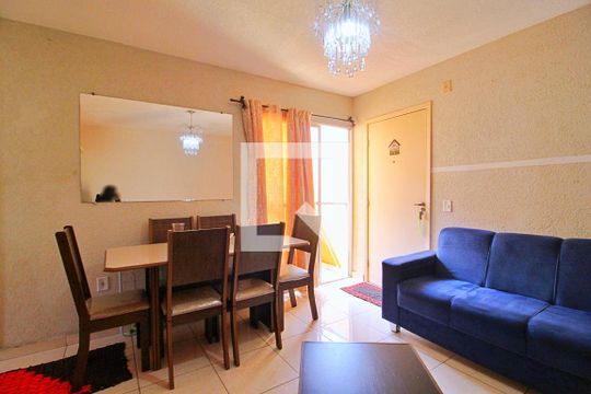 Sala de apartamento para alugar com 2 quartos, 100m² em Jardim Alzira Franco, Santo André