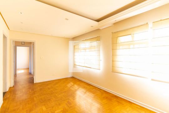 Apartamento à venda com 2 quartos, 77m² em Aclimação, São Paulo