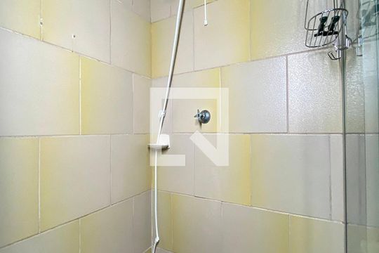 Box do Banheiro 2 de casa à venda com 3 quartos, 70m² em Santo Afonso, Novo Hamburgo