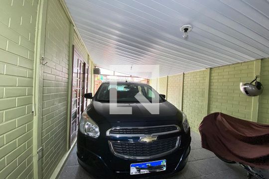 Garagem de casa à venda com 3 quartos, 70m² em Santo Afonso, Novo Hamburgo