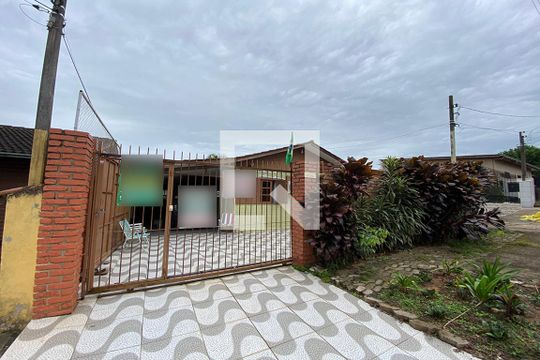 Fachada de casa à venda com 3 quartos, 70m² em Santo Afonso, Novo Hamburgo