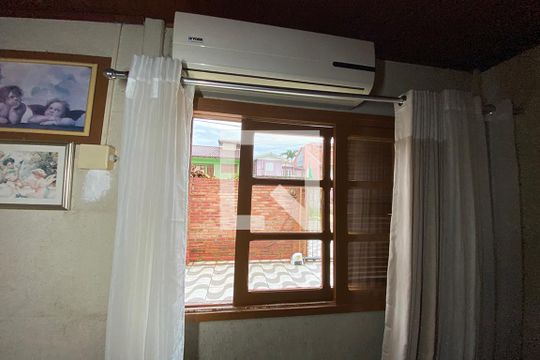 Janela da Sala de Estar de casa à venda com 3 quartos, 70m² em Santo Afonso, Novo Hamburgo