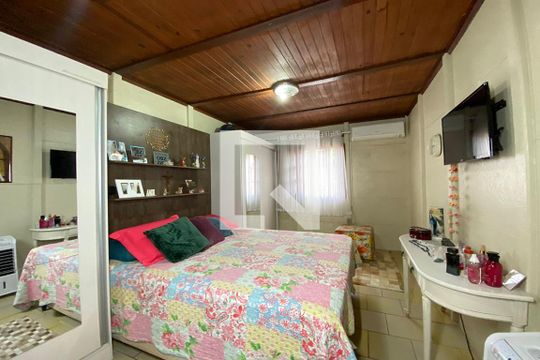 Quarto 1 - Suíte de casa à venda com 3 quartos, 70m² em Santo Afonso, Novo Hamburgo