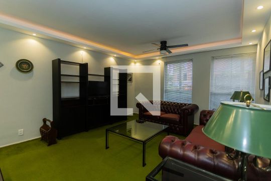 Apartamento para alugar com 2 quartos, 100m² em Perdizes, São Paulo
