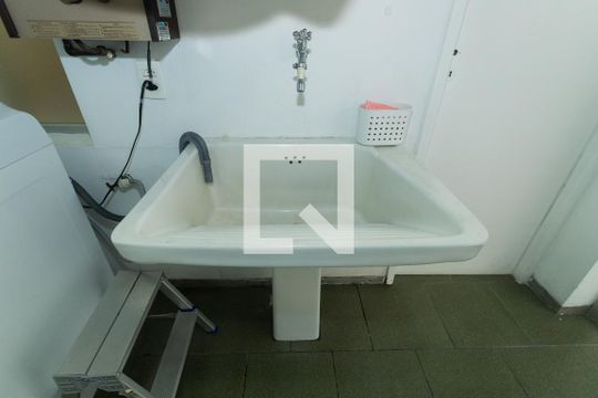 Área de Serviço de apartamento para alugar com 2 quartos, 100m² em Perdizes, São Paulo