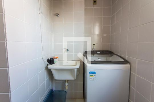 Área de Serviço de apartamento para alugar com 3 quartos, 89m² em Patrimônio, Uberlândia
