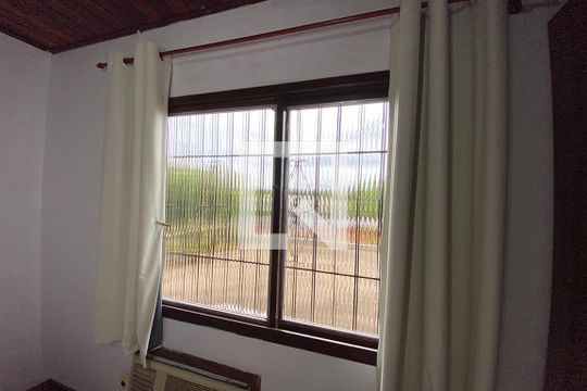 Janela do Quarto 1 de casa à venda com 3 quartos, 150m² em Santo Afonso, Novo Hamburgo