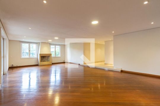 Sala de casa à venda com 4 quartos, 703m² em Vila Morumbi, São Paulo