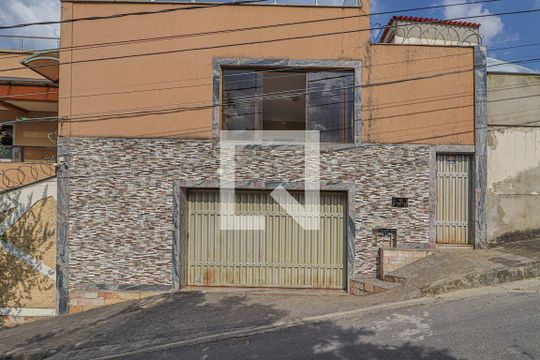 Fachada de casa à venda com 5 quartos, 1080m² em União, Belo Horizonte